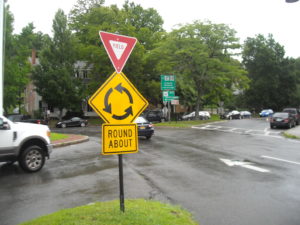 (AmE) roundabout